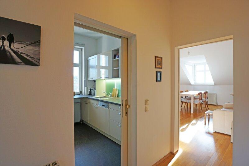 Vorraum Richtung Kche und Wohnzimmer
