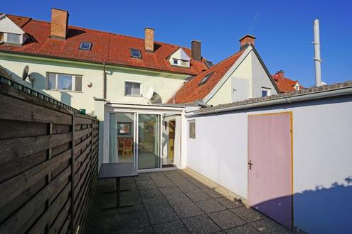 Wohnhaus mit Eigengarten und Stellplatz in Rannersdorf