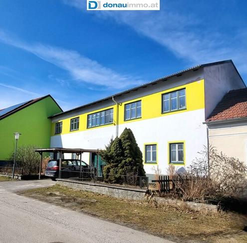 Modernisierter Vierkanthof in ruhiger Ortschaft im Bezirk Hollabrunn