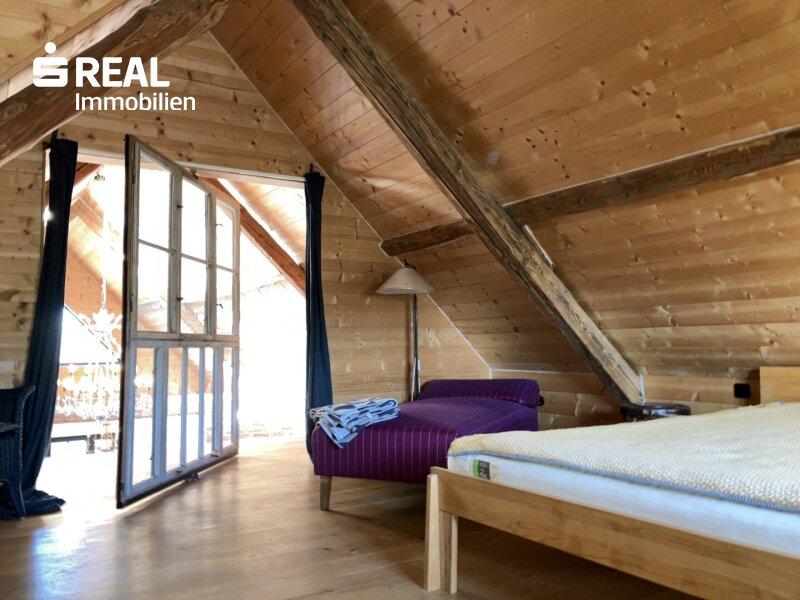 Schlafzimmer neben Galerie