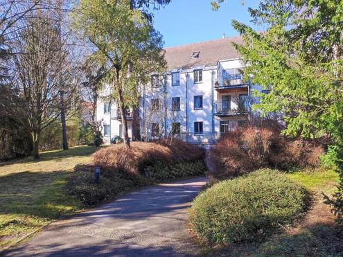 LEBEN IM PARK - Kleinwohnung mitten im Grünen