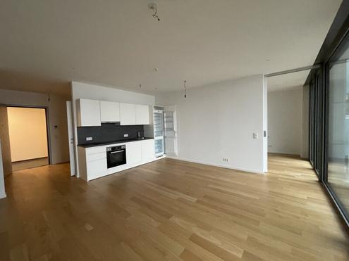 Moderne 2 Zimmer-Wohnung mit Balkon!