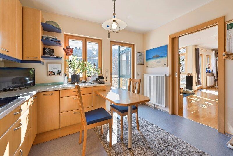 Kche mit Terrassenzugang