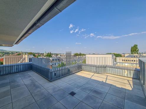 MODERNE DACHGESCHOSSWOHNUNG - 24m² Dachterrasse