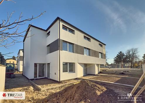 NEU! ++ KEIN BAURECHT, KEINE PACHT ++  ZIEGELMASSIV ++ BEZUGSFERTIG ++ 12 REIHENHÄUSER & 2 EINZELHÄUSER ++ 2 PKW-STELLPLÄTZE PRO HAUS ++ GARTEN & TERRASSE ++ SCHLÜSSELFERTIG ++ FISCHAMEND ++