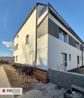 NEU! ++ KEIN BAURECHT, KEINE PACHT ++  ZIEGELMASSIV ++ BEZUGSFERTIG ++ 12 REIHENHÄUSER & 2 EINZELHÄUSER ++ 2 PKW-STELLPLÄTZE PRO HAUS ++ GARTEN & TERRASSE ++ SCHLÜSSELFERTIG ++ FISCHAMEND ++