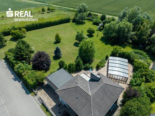 HIER BEGINNT FREIHEIT - WEITLÄUFIGES NATURPARADIES BEI WIEN ZU ENTDECKEN