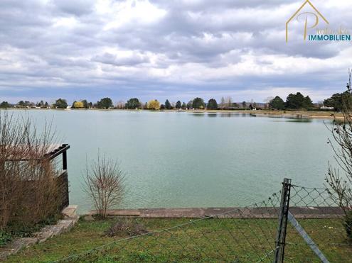 DIREKT IN 1.REIHE - BUNGALOW AM SEE