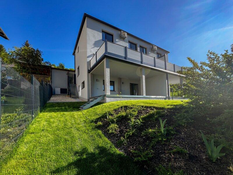 gartenseitige Hausansicht