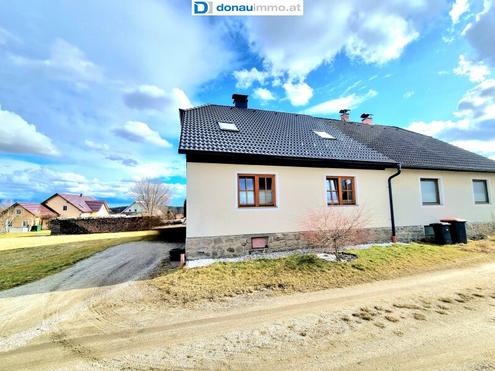 Doppelhaushälfte mit Garten in ruhiger Lage im Bezirk Gmünd