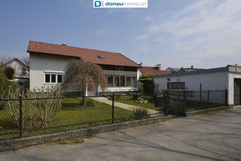Familientraum in Hadersdorf: 6 Zimmer, Garten, Garage, Indoorpool - Ihr neues Zuhause!