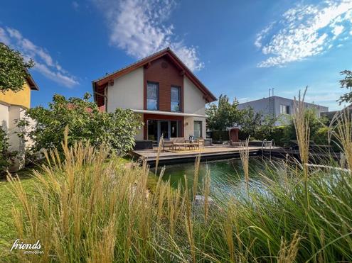 Der Sommer kommt - Einfamilienhaus mit Schwimmteich in Möllersdorf