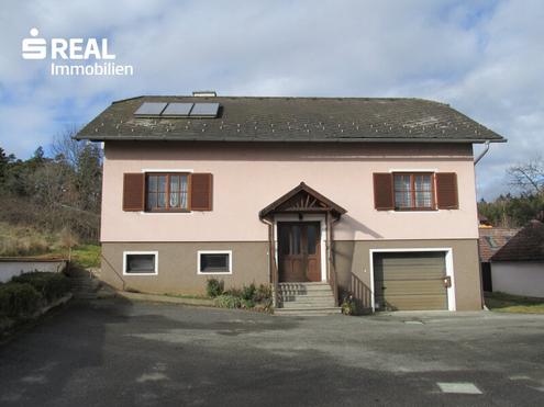 Preisknaller: Idyllisches, seniorengerechtes Landhaus mit Nebengebäude und Garten