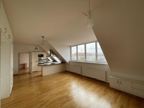 TRAUMBLICK ++ NEU SANIERT ++ 4-ZIMMER ++ 32 m²-DACHTERRASSE ++ UNBEFRISTET ++ KLIMA ++ U1-NÄHE!