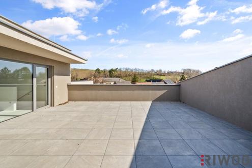 OSTERAKTION - Küchengutschein über 15.000 Euro bei Kauf bis 21.05.2025 *** Dachgeschoss *** 4-Zimmer mit rund 105m² Terrasse *** Leben im Weinviertel *** Nähe Wolkersdorf und Gerasdorf