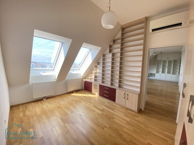 Zimmer I