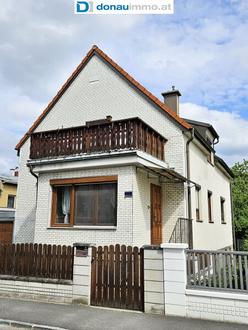 Traum vom eigenen Haus erfüllen - laufend saniert und somit sofort beziehbar!
