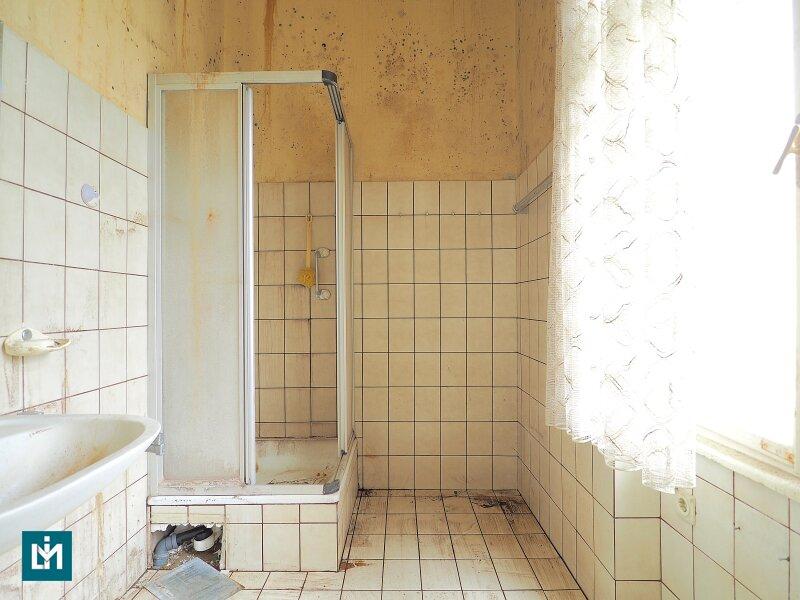 Badezimmer UG. (O)
