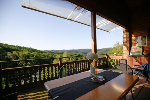 PREISREDUKTION - GEMÜTLICHES EINFAMILIENHAUS in traumhafter  Aussichtslage