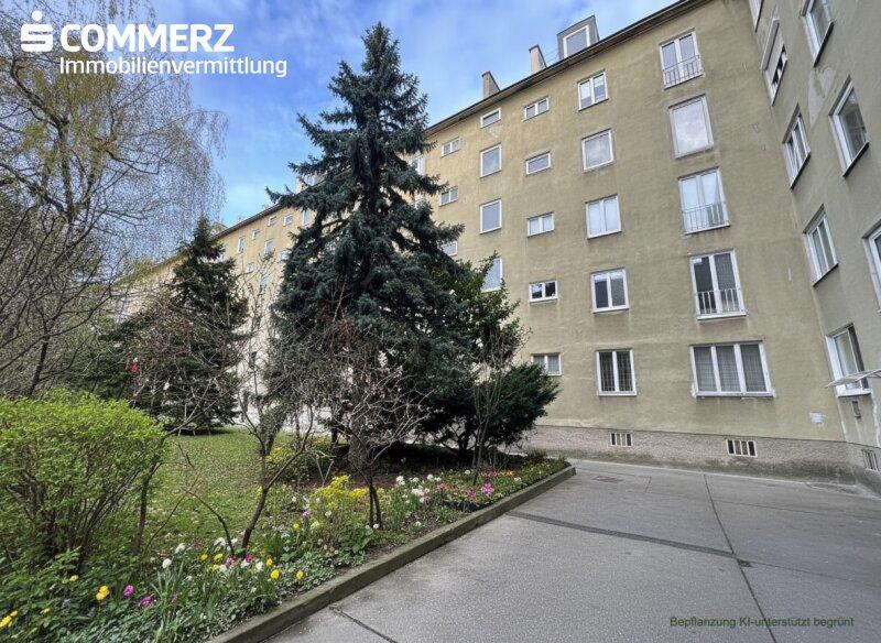 Foto Innenhof (Bepflanzung KI-unterst�tzt begr�nt)