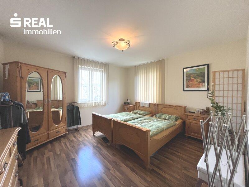 Schlafzimmer EG