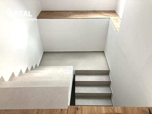 Natur und Design vereint - coole Dachwohnung an der Grenze zu Perchtoldsdorf