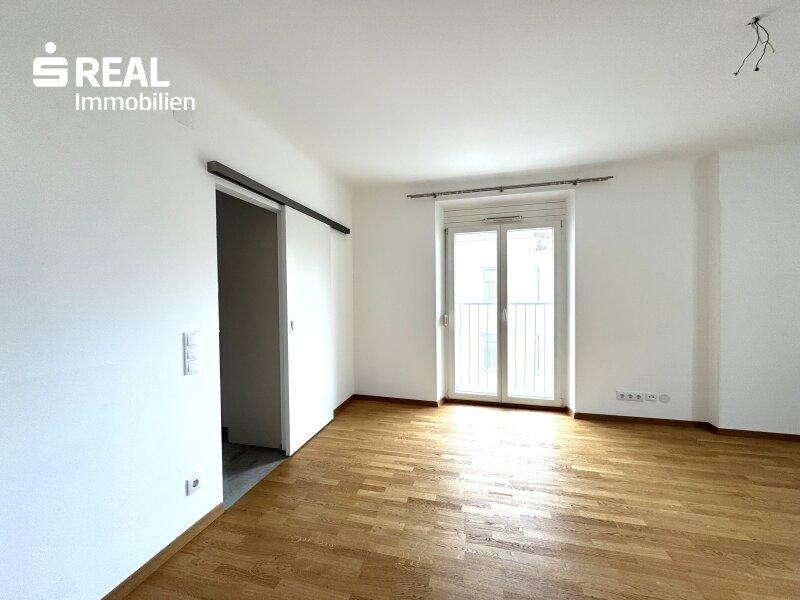 Wohnzimmer zur Küche