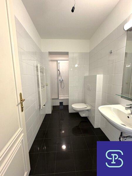 Badezimmer 2