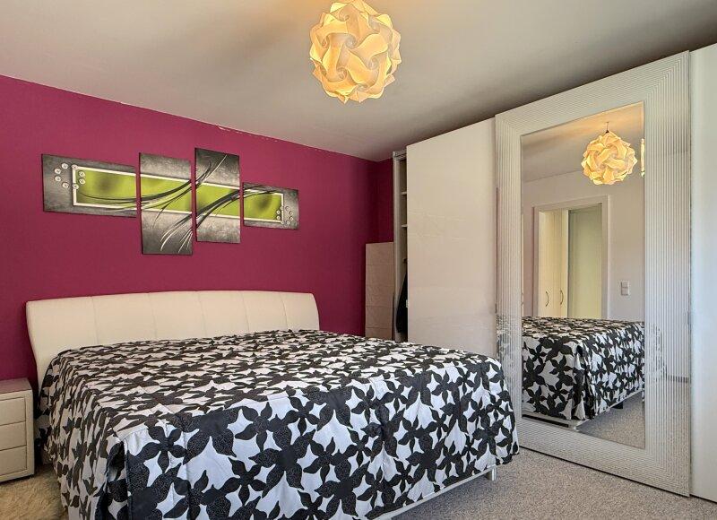 Schlafzimmer 1
