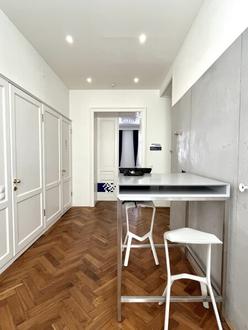 Reprsentative 173 m Mietwohnung in Stilaltbau Nhe Mariahilferstrae!