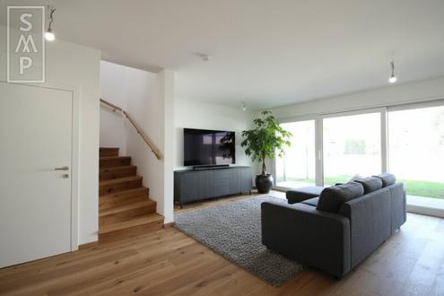 ERSTBEZUG: MODERNES REIHENHAUS MIT GARTEN, BALKON, UVM