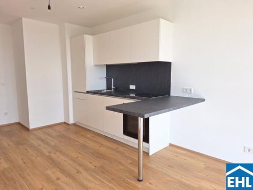 ++ERSTBEZUG++ Hochwertige 2-Zimmer-Wohnung mit Einbauküche im 16.OG!
