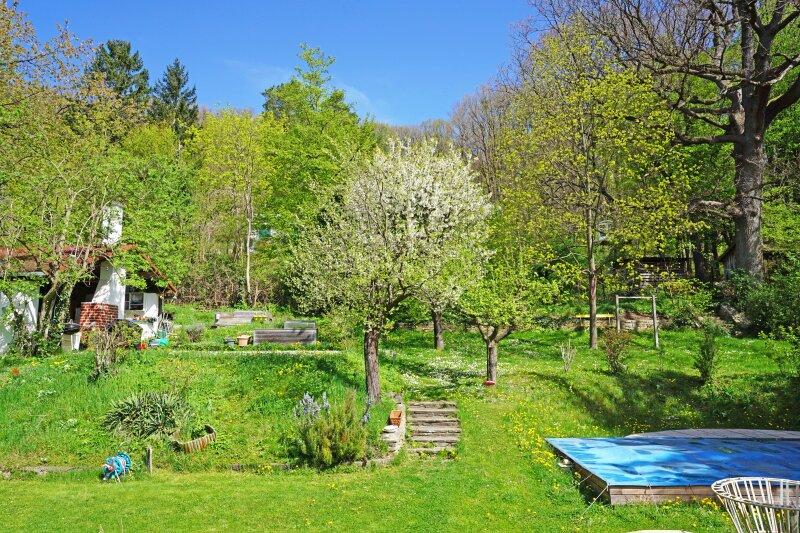 Garten fr drei der sechs Wohnparteien