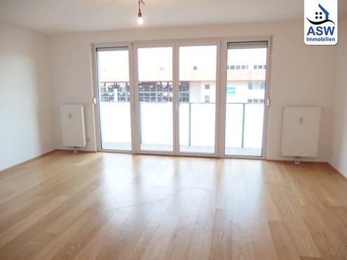 Moderne, perfekt aufgeteilte 3-Zimmerwohnung mit Loggia und Terrasse in U-Bahn-Nähe (bis 31.05.2027 befristet vermietet)