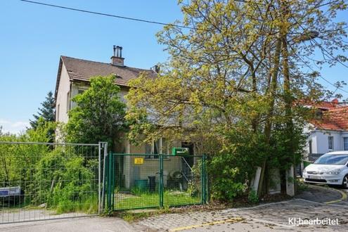 Gr�nruhelage: Baugrund mit Abbruchhaus zwischen Hanusch KH und Fl�tzersteig