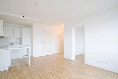 AB JUNI! Charmante 2-Zimmer-Wohnung - Nähe Millennium City U6