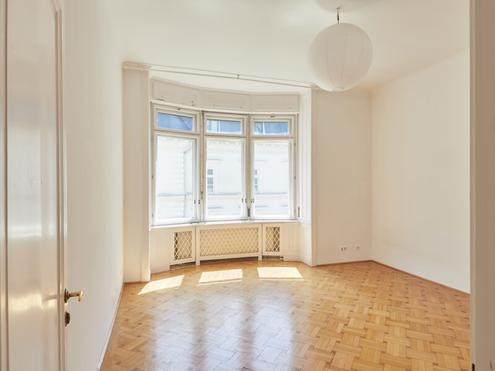 Wundervoller Altbau mit Raumhöhe und Struktur - 6 Zimmer in bester Lage bei Karlskirche & Belvedere | 1040 Wien