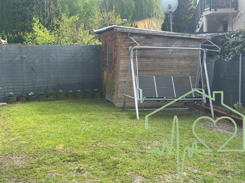 Gartenhuschen mit Stromanschluss