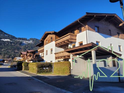 Traumwohnung in Toplage: Dachgeschoß mit Balkon & Garage in Reith bei Kitzbühel!