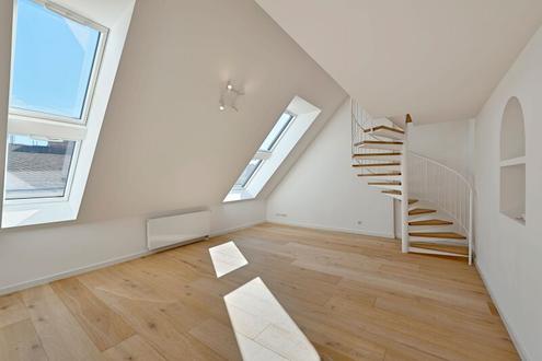 Leibenfrostgasse 8 - Zwischen Sehnsucht und Realität