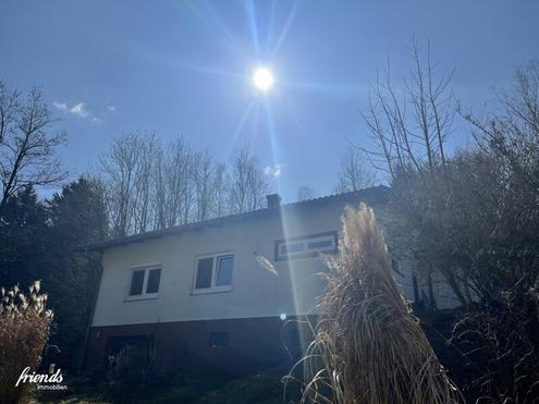 Einfamilienhaus im Grünen