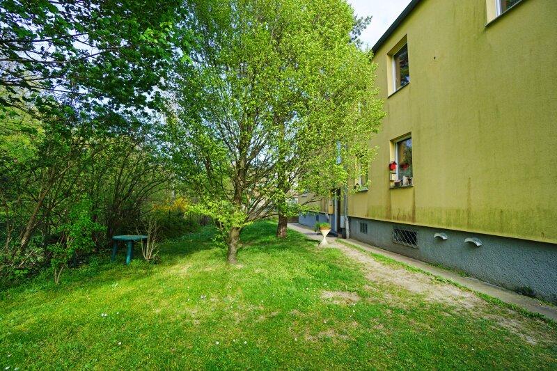 gartenseitige Hausansicht