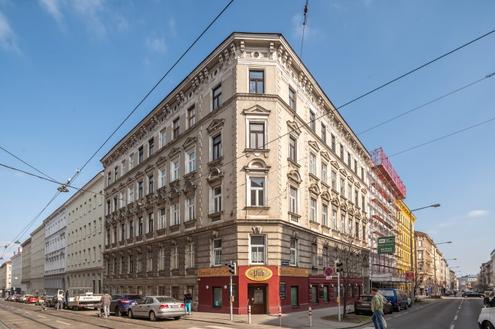 ++Gablenzgasse++ Sanierungsbedürftige 1,5-Zimmer Altbau-Wohnung, viel Potenzial!