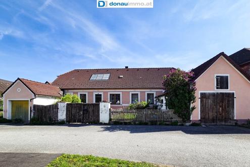 Rustikales Bauernhaus mit Charme wartet auf Ihre Ideen!