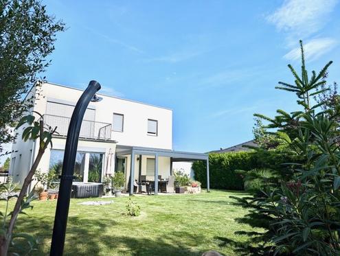 Perfektes Familiendomizil in erholsamer Grünruhelage