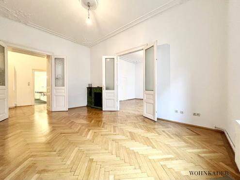 Elegante Stilaltbauwohnung am Fleischmarkt - Eleganz und Komfort im Herzen Wiens