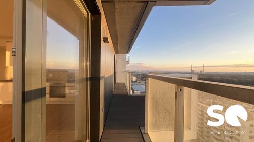 # SQ - LIVING WITH SUNSHINE - ERSTKLASSIGE 3 ZIMMERWOHNUNG - MIT TRAUMBLICK