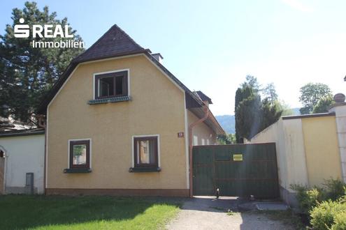 Charmantes Einfamilienhaus in Gresten: 4 Zimmer, Balkon, Garage - nur 175.000 !