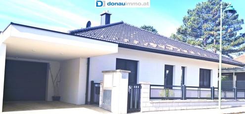 Neuwertiger Massivbungalow mit Pool, Gstehaus, Keller, Wintergarten in Guntramsdorf - Preis auf Anfrage