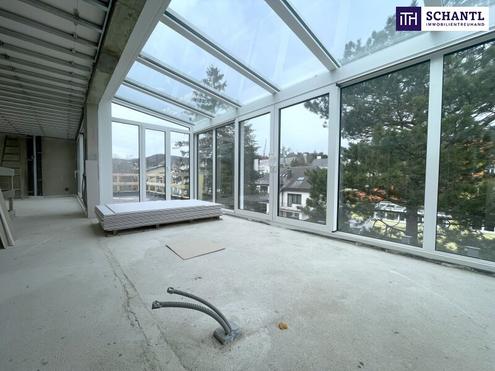 Skyview I Weite I Luxus: Traumhafte Dachgeschosswohnung mit verglaster Wohnküche in grüner Ruhelage!